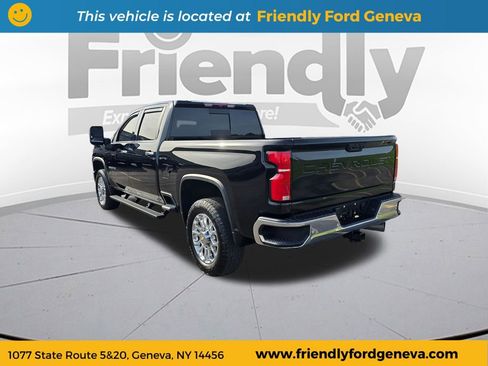 Used 2025 Chevrolet Silverado 3500 LTZ AWD/4WD image 7