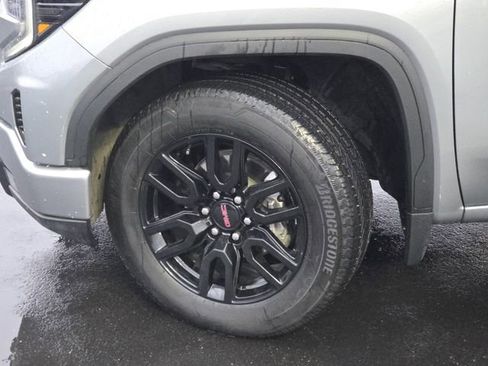 Used 2024 GMC Sierra 1500 Elevation image 20