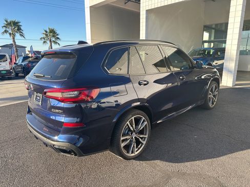 Used 2023 BMW X5 M50i w/ Executive Package image 4