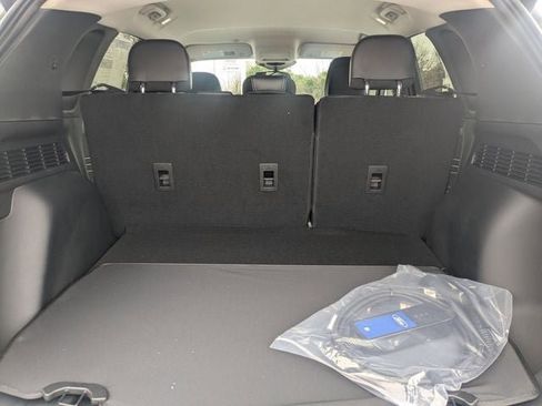 New 2026 Ford Escape SE FWD image 67