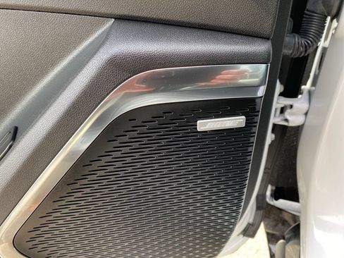 Used 2025 GMC Acadia Denali w/ LPO, Floor Liner Package AWD/4WD image 13