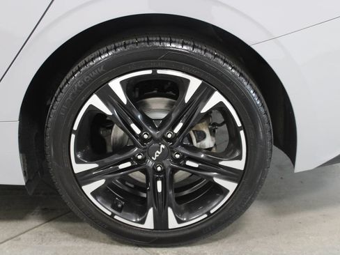 Used 2024 Kia K5 GT-Line w/ GT-Line Premium Package FWD image 17