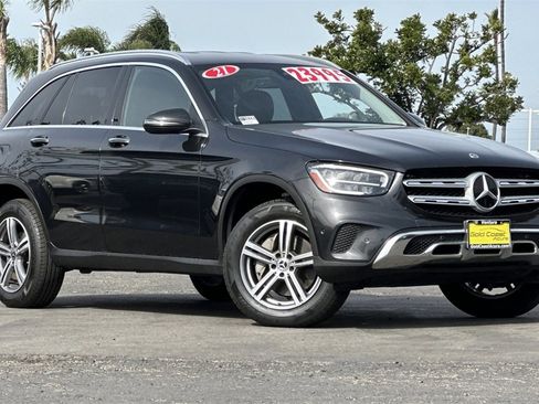 Used 2021 Mercedes-Benz GLC 300 4MATIC image 2