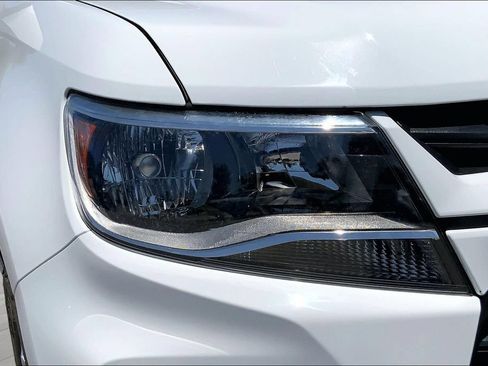 Used 2022 Chevrolet Colorado LT w/ Fleet Safety Package AWD/4WD image 25