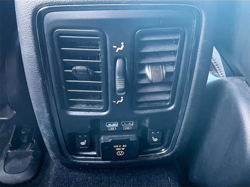 Used 2020 Jeep Grand Cherokee Trailhawk image 26