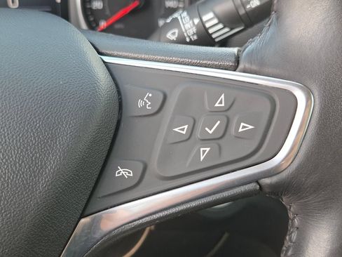 Used 2020 Chevrolet Equinox LT AWD/4WD image 13