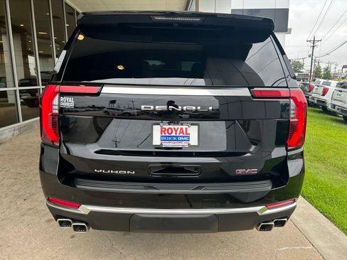 Used 2026 GMC Yukon Denali w/ Sun & Power Step Package AWD/4WD image 6