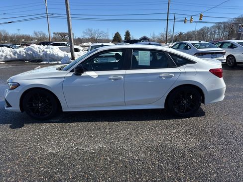 Used 2024 Honda Civic Sport image 7