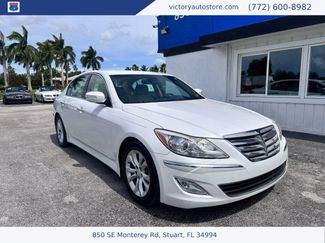 Used 2013 Hyundai Genesis 3.8 image 1