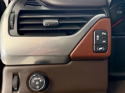 Used 2016 Chevrolet Tahoe LTZ image 20