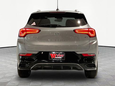Used 2024 Buick Encore GX Sport Touring FWD image 5