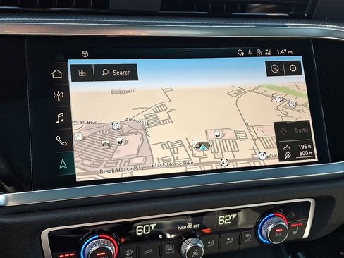 Certified 2023 Audi Q3 2.0T Premium Plus w/ Premium Plus Package image 18