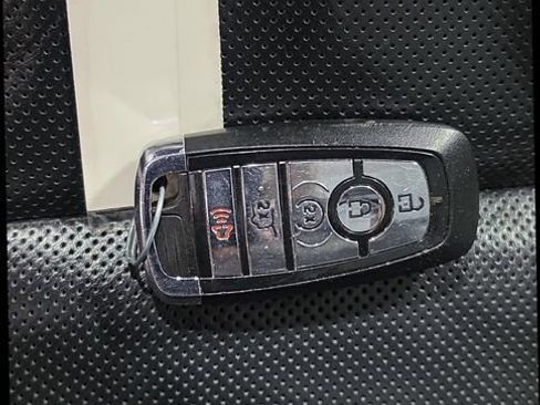 Used 2020 Lincoln Aviator Reserve w/ Equipment Group 201A image 31