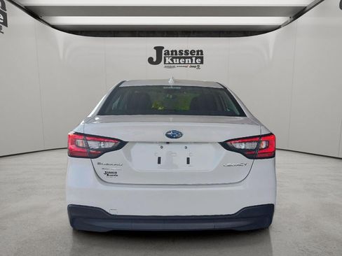 Used 2025 Subaru Legacy Premium AWD/4WD image 2