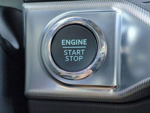 New 2025 Ford F150 Lariat w/ Equipment Group 502A High image 27