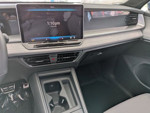 New 2026 Volkswagen Tiguan SE R-Line FWD image 20