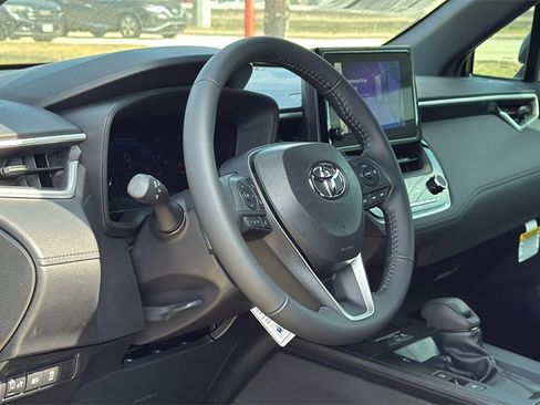 New 2026 Toyota Corolla Cross SE image 11