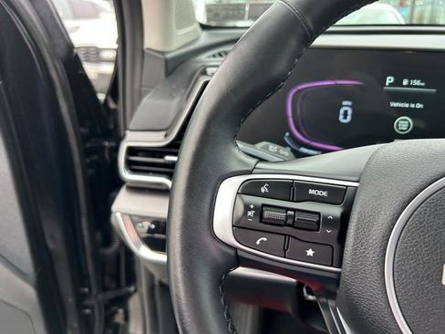 Certified 2023 Kia Sportage EX image 22