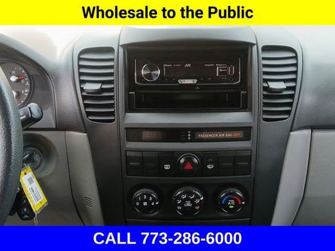 Used 2006 Kia Sorento LX image 11