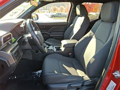 Certified 2025 Toyota Tacoma SR5 image 13