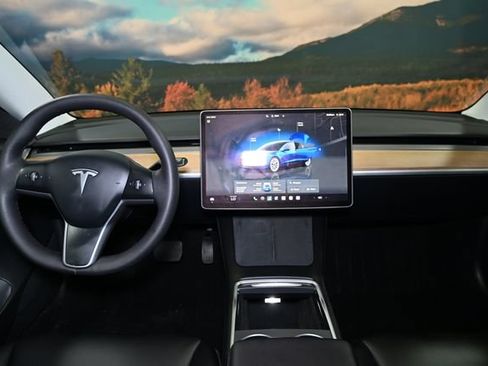 Used 2023 Tesla Model 3 Standard Range RWD image 57