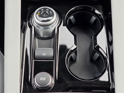 New 2026 Ford Explorer Platinum w/ LUX Leather Package image 17