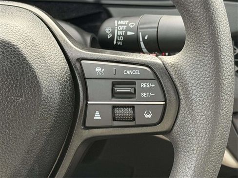 Used 2025 Honda Accord LX image 16