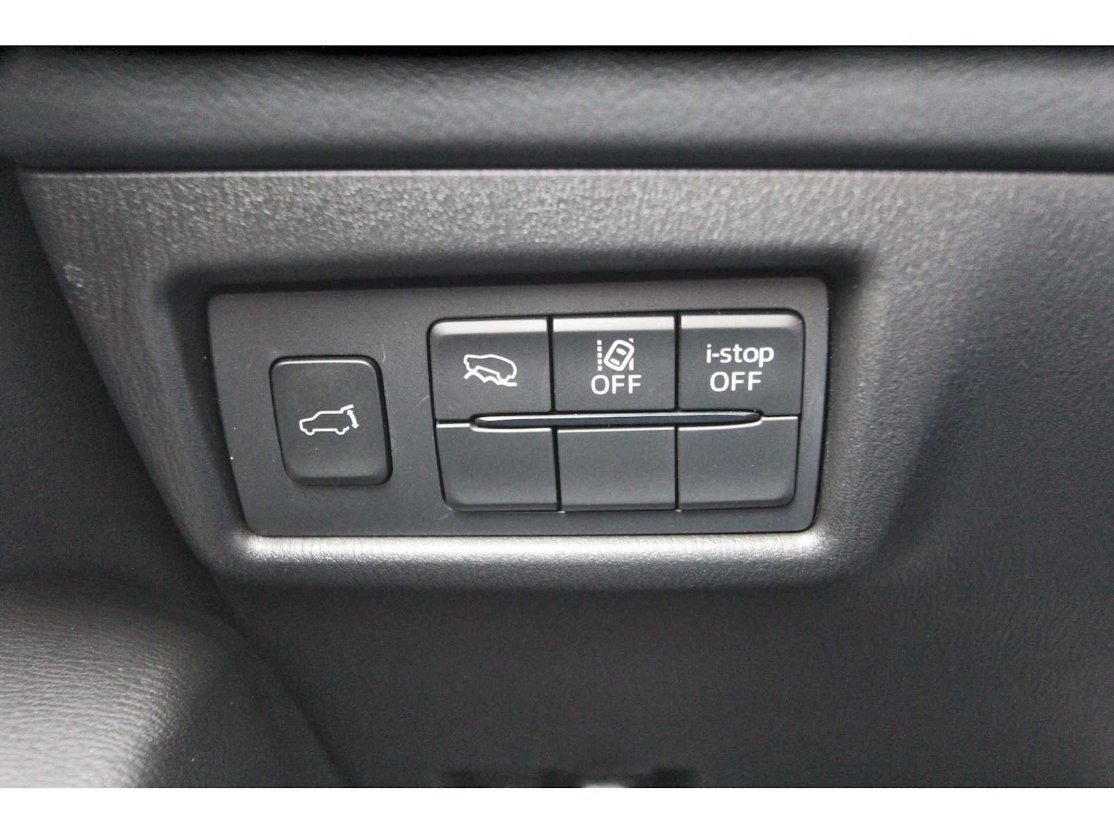 Certified 2025 MAZDA CX-5 AWD 2.5 S w/ Preferred Package image 19