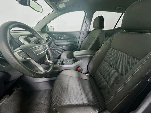 Used 2024 GMC Terrain SLE FWD image 13
