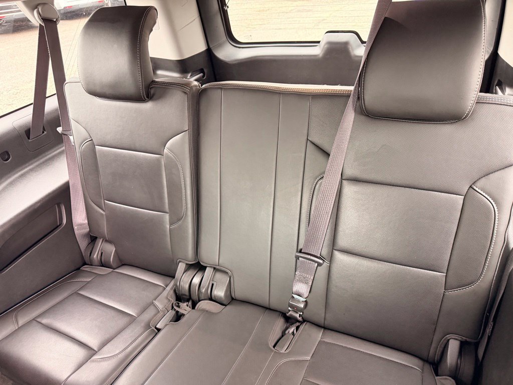 Used 2017 GMC Yukon XL Denali w/ Open Road Package AWD/4WD image 26