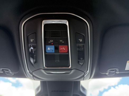 New 2026 Jeep Cherokee Laredo AWD/4WD image 27