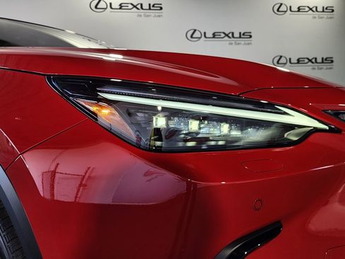 Used 2025 Lexus NX 350h AWD w/ Premium Package image 5