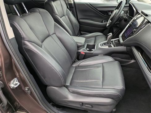 Used 2022 Subaru Outback Limited XT image 31