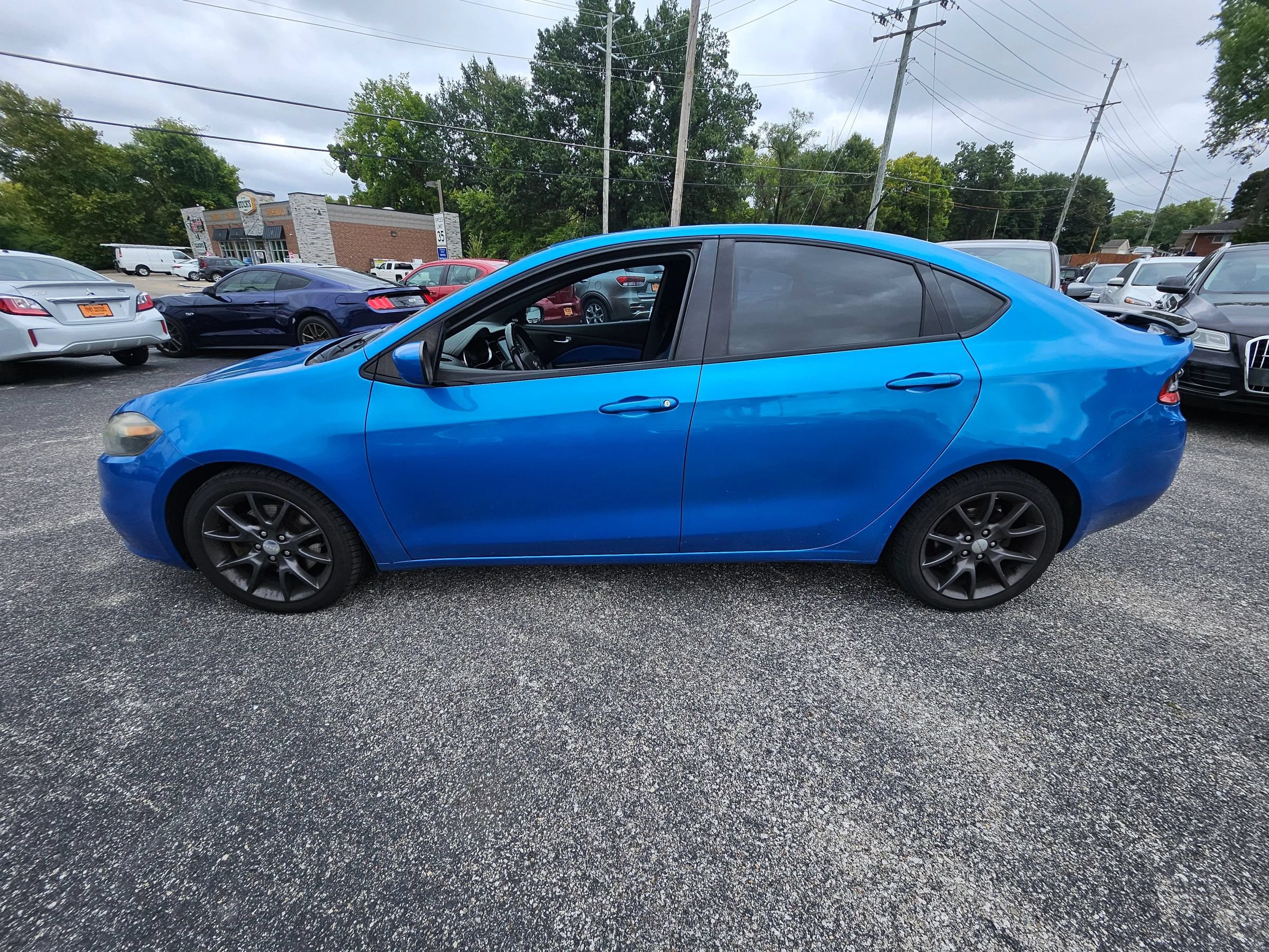Used 2016 Dodge Dart SXT w/ Sun/Sound Group FWD image 2