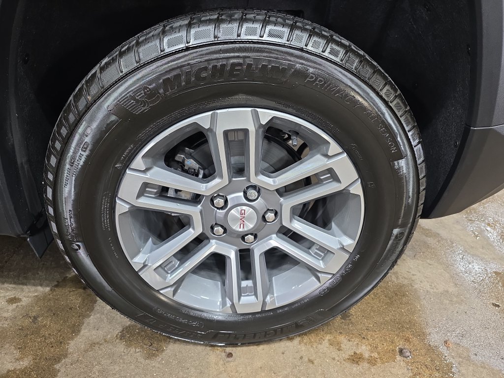New 2027 GMC Terrain Elevation w/ LPO, Floor Liner Package AWD/4WD image 31