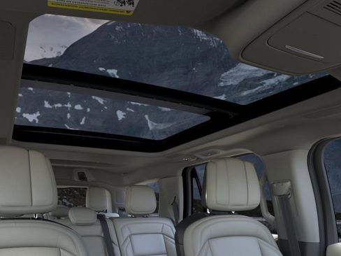 New 2025 Lincoln Navigator Reserve image 22