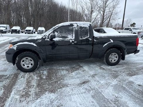 Used 2019 Nissan Frontier S image 4