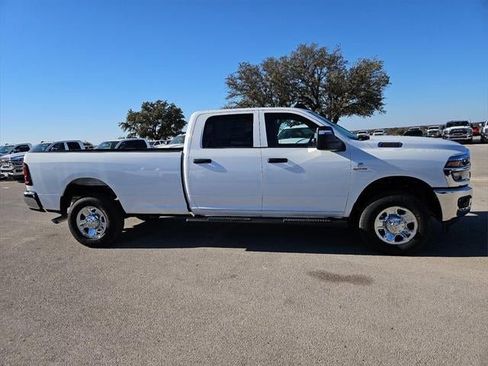 New 2026 RAM 2500 Tradesman image 39