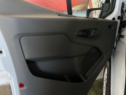Used 2024 Ford Transit 250 Low Roof w/ Exterior Upgrade Package image 25