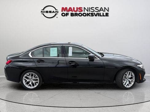 Used 2025 BMW 330i Sedan RWD image 8