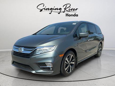Used 2019 Honda Odyssey Elite image 3