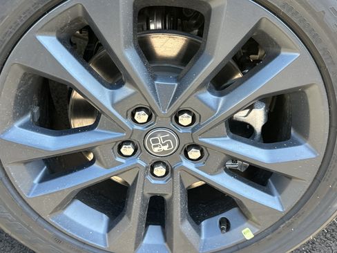 New 2026 Jeep Grand Cherokee L Limited AWD/4WD image 32