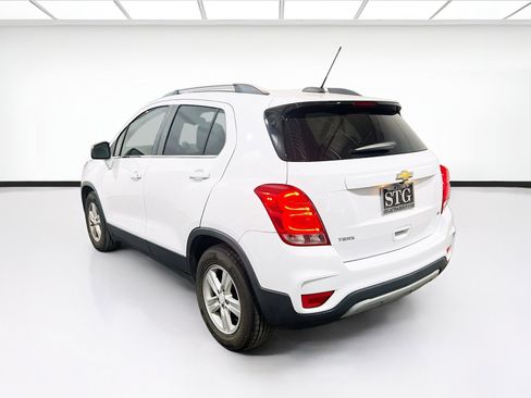 Used 2019 Chevrolet Trax LT FWD image 6