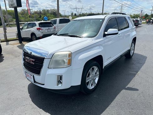 Used 2011 GMC Terrain SLT image 8