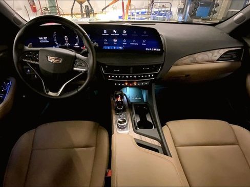 Used 2025 Cadillac CT5 Premium Luxury RWD image 15