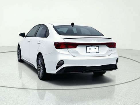 Certified 2024 Kia Forte GT-Line FWD image 4