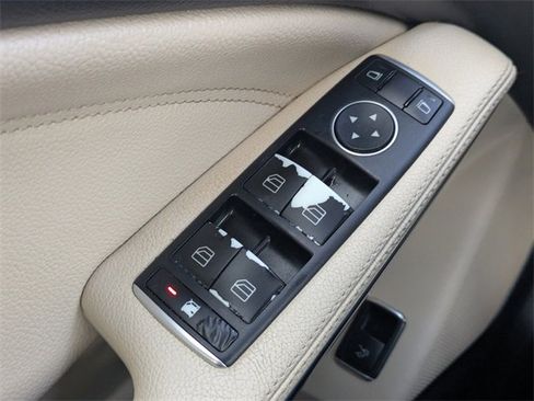 Used 2019 Mercedes-Benz CLA 250 image 24