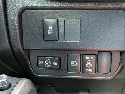 Used 2023 Toyota Tacoma TRD Off-Road AWD/4WD image 24