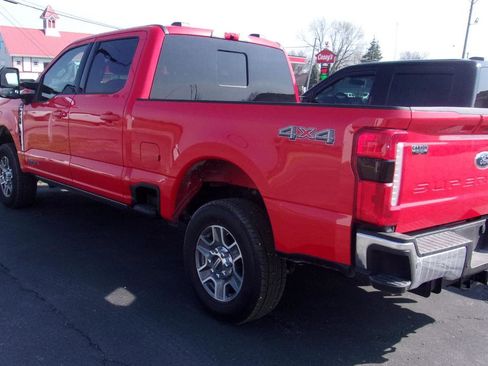 Used 2025 Ford F250 Lariat w/ Lariat Ultimate Package image 2