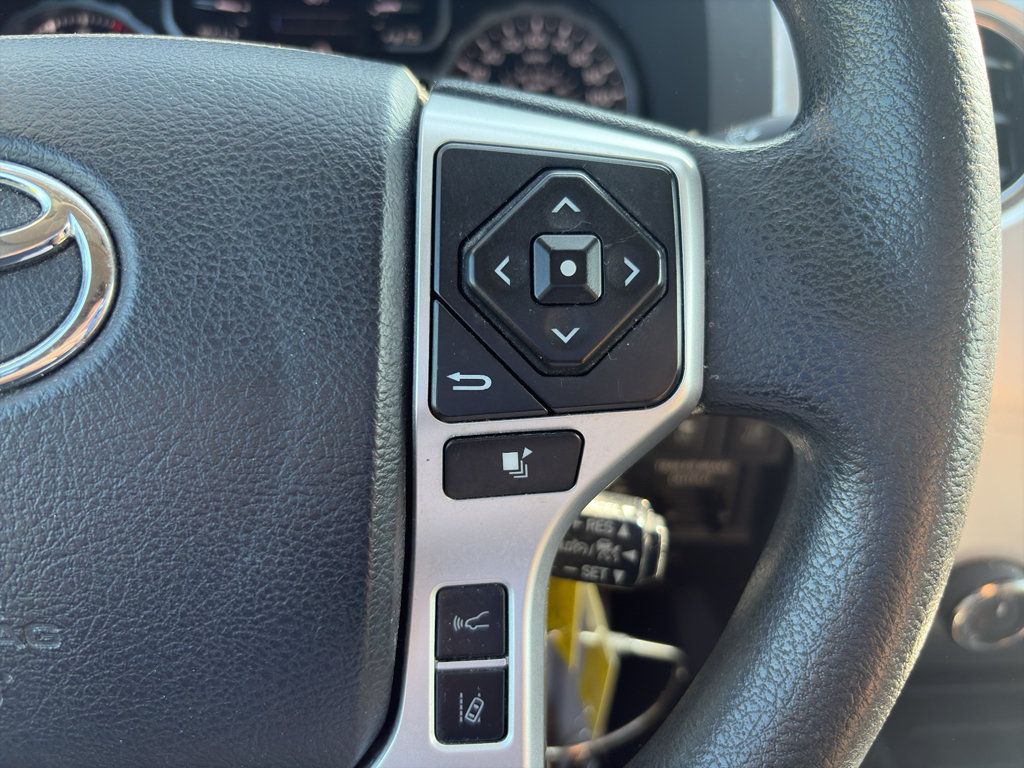 Used 2018 Toyota Tundra SR5 w/ SR5 Upgrade Package AWD/4WD image 17